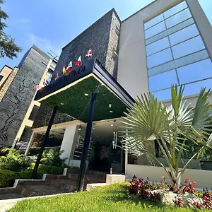 Greenview Hotel Medellín